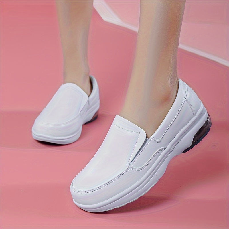 Women's Slip-On Nurse Shoes, Slip Resistant Ladies Casual Shoes