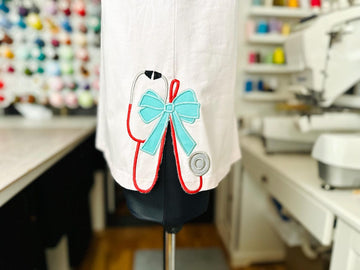 Embroidery Sweatshirt Therapist Medic Stethoscope Split Seam Side Bow Applique For Nurses and Doctors