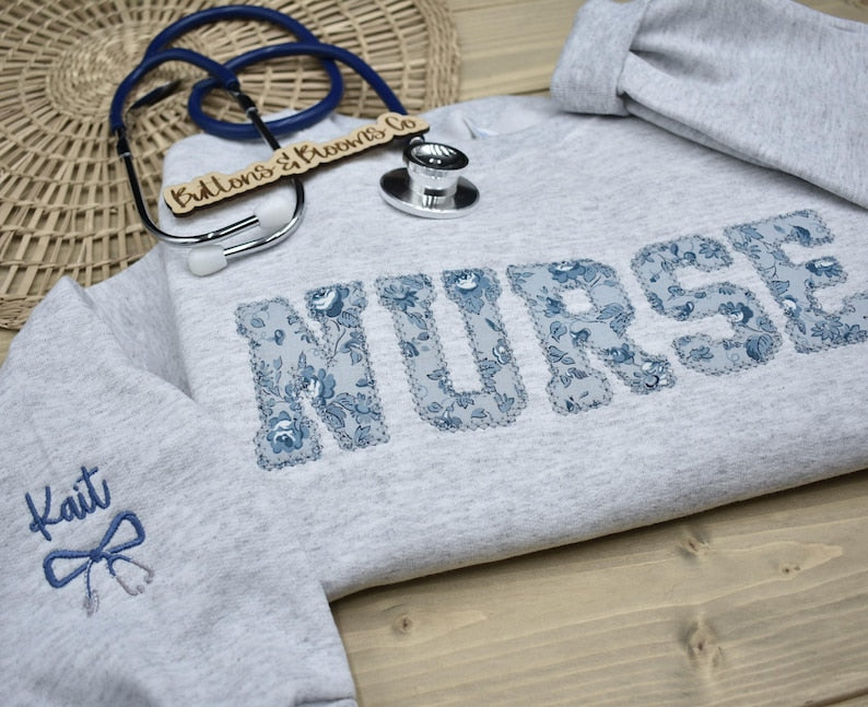 Embroidered Crewneck Floral Pattern Sweatshirt for Nurses